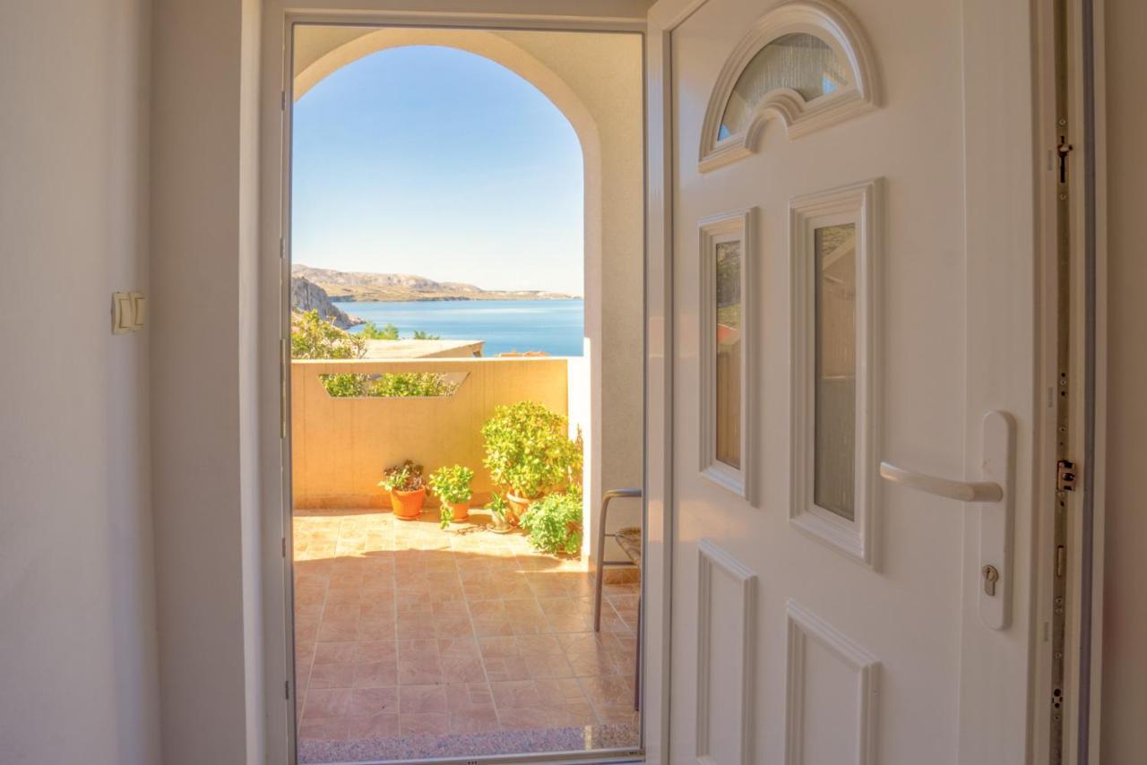 Apartment And Room Bacic Metajna Εξωτερικό φωτογραφία